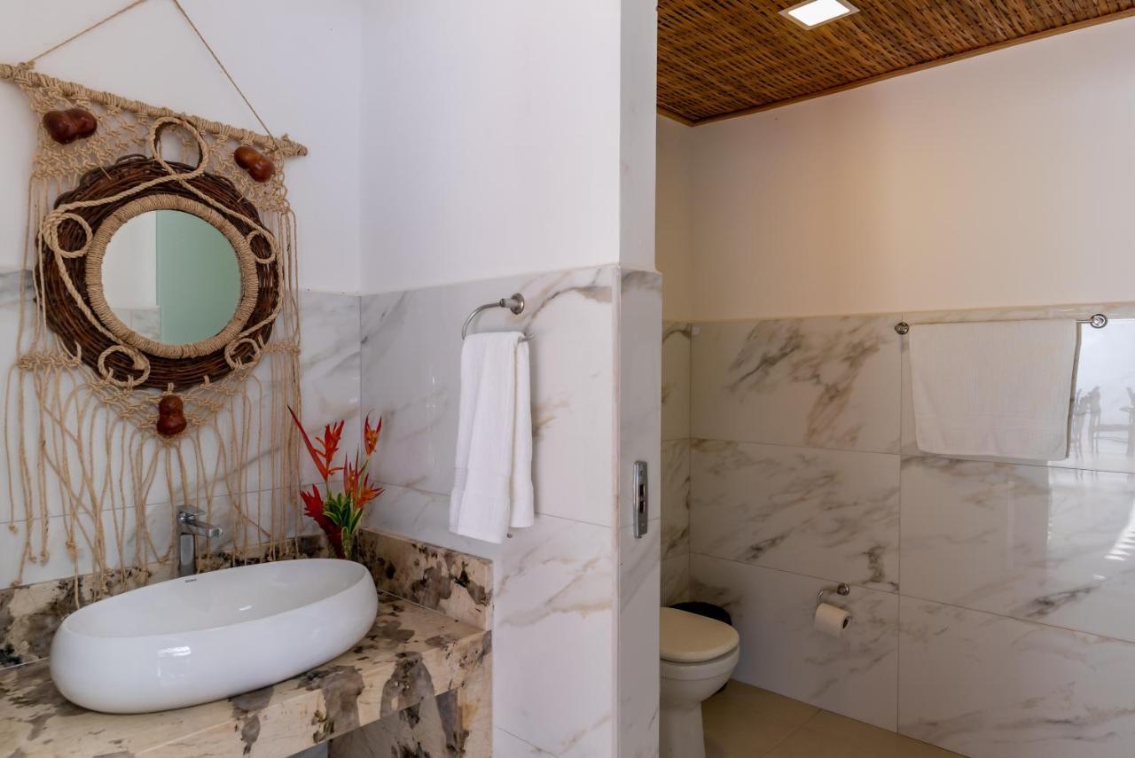 Villa Alexandre Pousada - Транкозу Экстерьер фото