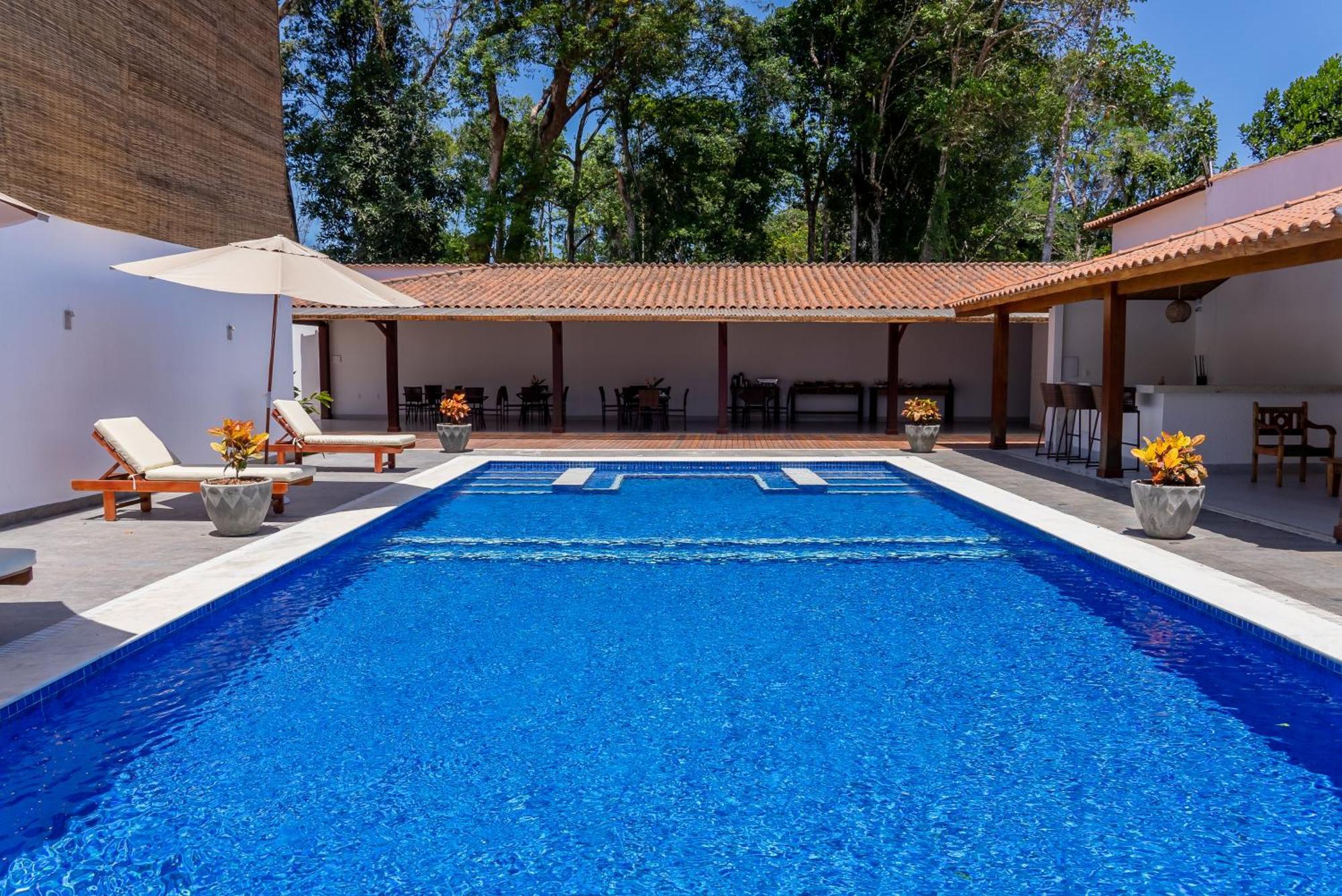 Villa Alexandre Pousada - Транкозу Экстерьер фото